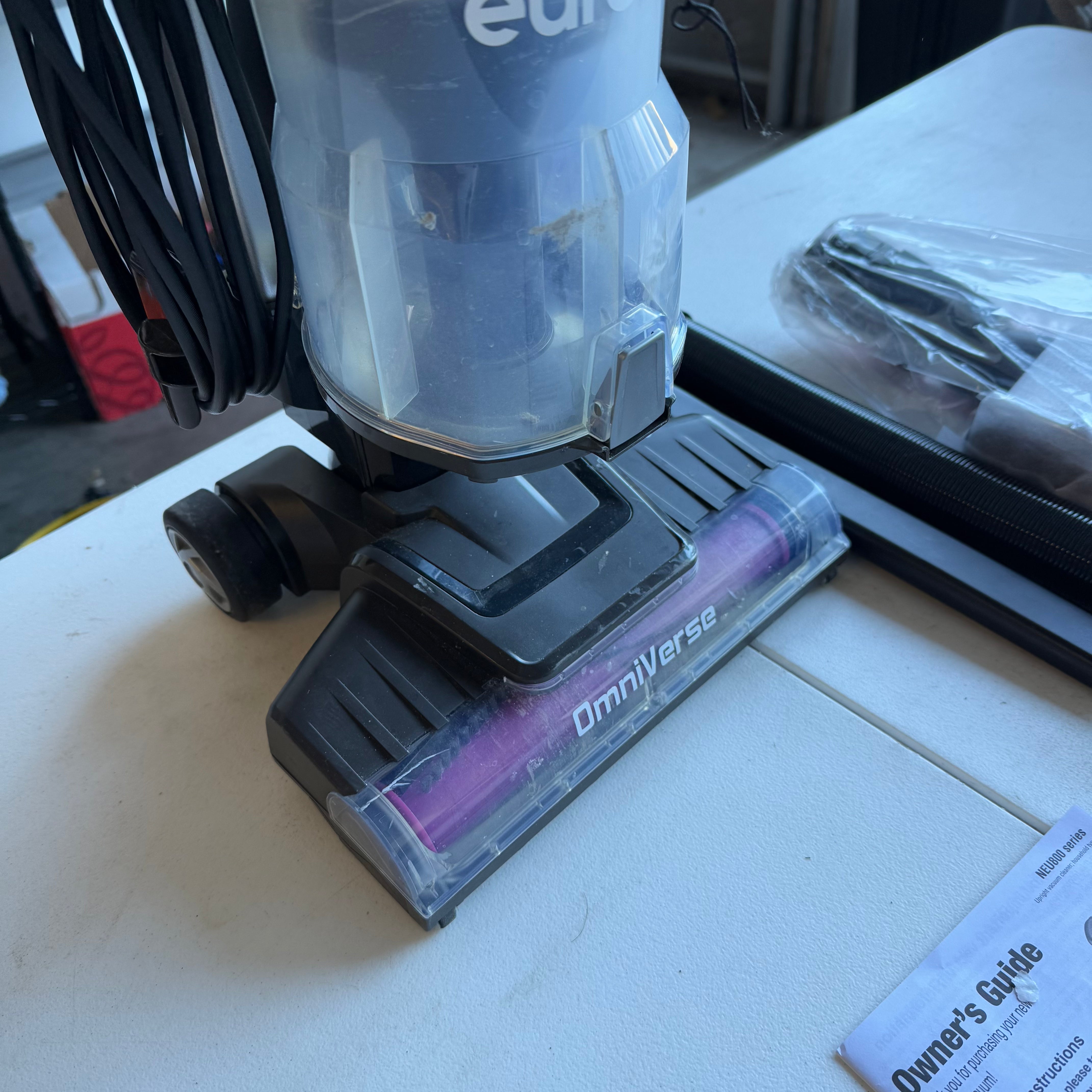 EUREKA OMNIVERSE VAC (Used) EUREKA OMNIVERSE VAC (Used)